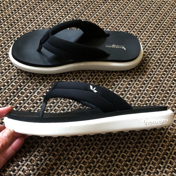 🖤Koolaburra by UGG Lightweight Toe Thong Alane Black Flip-Flop Sandals - Picture 4 of 11